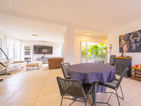 Casa en Venta en Haras Santa Maria, USD 180.000