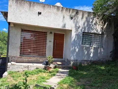 VENTA CASA UNQUILLO  85 M2 2 DORMITORIOS ESCRITURA