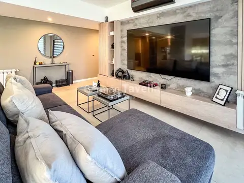 Departamento en Venta en Villa Gobernador Udaondo, USD 390.000