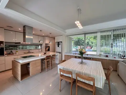 137 entre 90 y 96 Fincas de Duggan 100