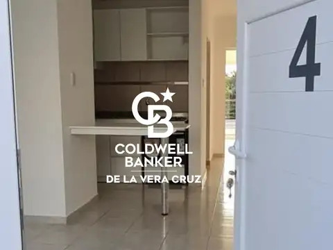 Deoartamento en planta alta, en ciudad de Esperanza