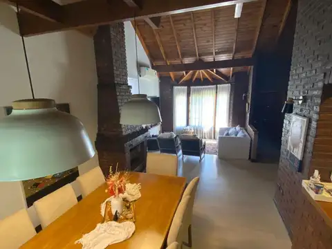 Casa en  alquiler  anual en Country Banco Provincia