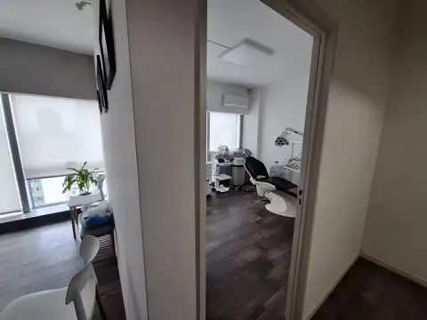 Oficina 2 ambientes con 1 baño