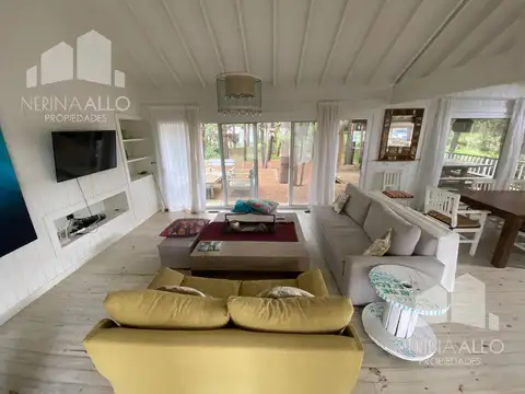 Casa en Alquiler al Noreste