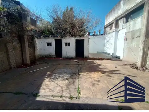Galpon en Venta en Centro, USD 270.000