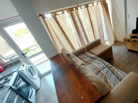 Departamento en Venta en Parque Chacabuco, USD 120.000