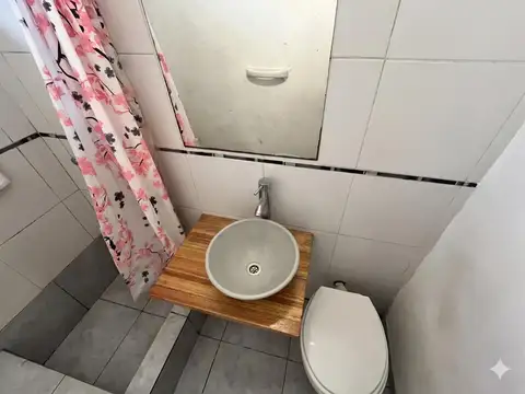 Depto Tipo Casa 2 ambientes con 1 baño