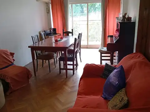 9 De Julio 18 , Piso 3