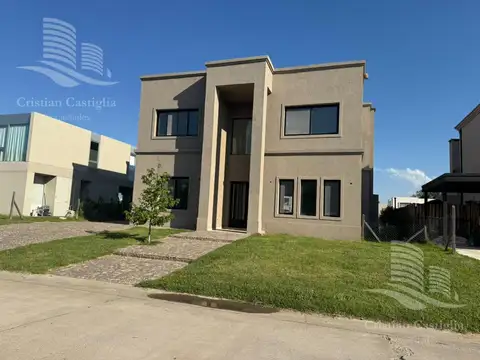 Laguna Grande lote al agua