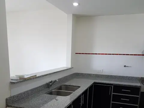 Departamento en Alquiler en Zona Centro, $ 570.000