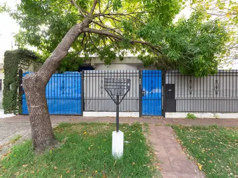 VENTA CASA EN MERLO 3 AMB- PERMUTA