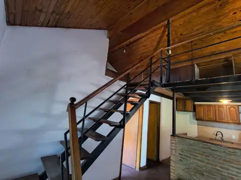 Depto Tipo Casa en Alquiler de 3 ambientes