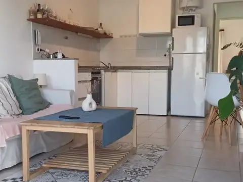 Departamento en Alquiler con 1 cocheras