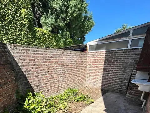 Depto Tipo Casa en Venta de 1 dormitorio