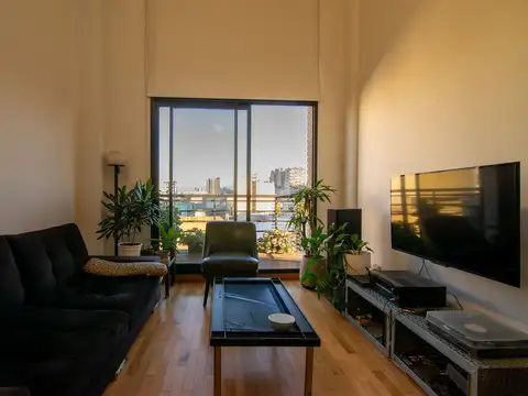 Avenida Juan de Garay 600