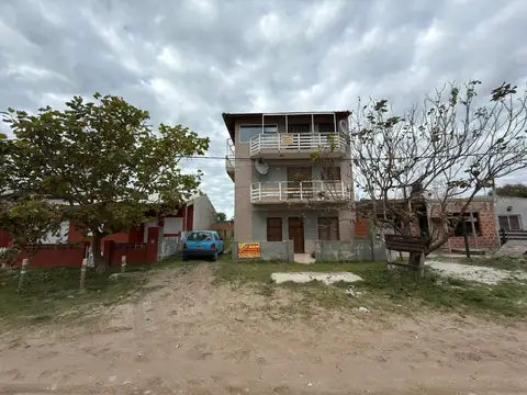 Calle 85 200