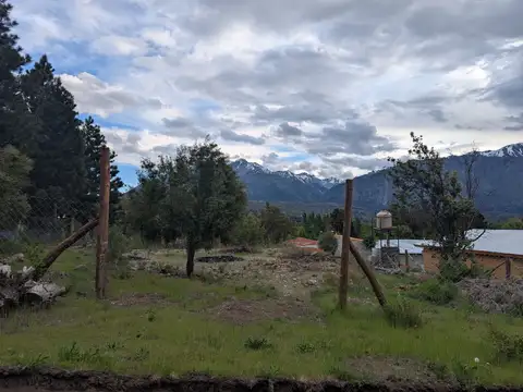 Lote 600 m² nivelado y cercado, vistas a Cerros