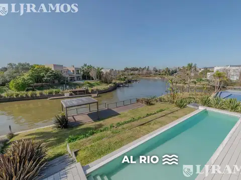 Casa  a estrenar al agua con 4 dormitorios en venta en El Yacht - Nordelta