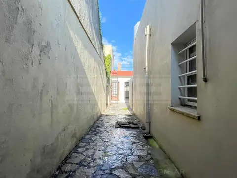 Santiago del Estero  al 5300 Gervasio Mendez y Belgrano