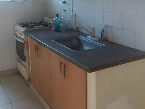Departamento 4 ambientes con 1 baño