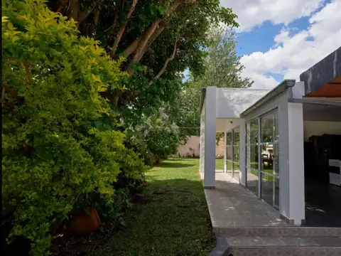 Casa en venta en Villa Ballester