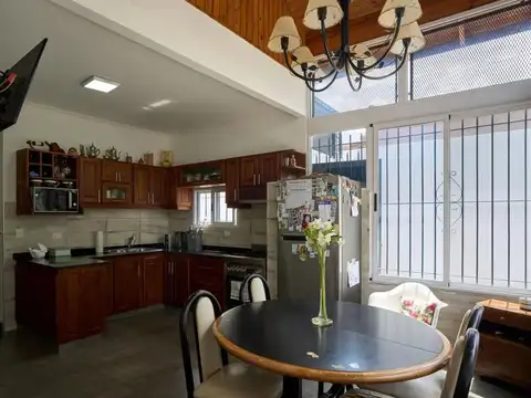 Casa en venta en Villa Ballester