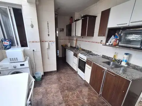 Departamento en Venta en Balvanera, USD 145.000