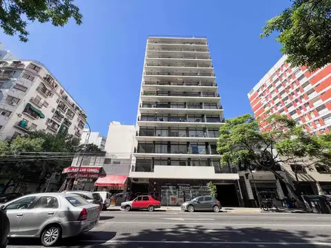 Av. San Juan 2000