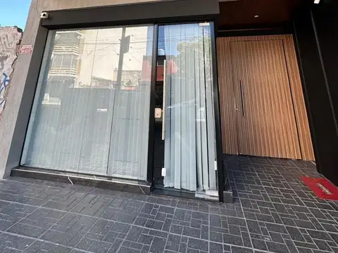 LOCAL COMERCIAL MATADEROS  VENTA