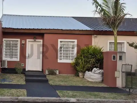 VENTA Casa 4 Ambientes con Parque y Garage en Barrio Semi-Cerrado | Altos de Podestá – ACEPTA PERMUT