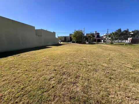 Terreno en Venta en Crespo, USD 69.500
