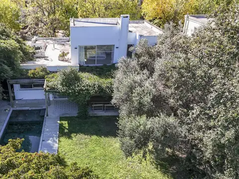 Casa a la laguna de 3 dormitorios en Santa Clara, Villanueva