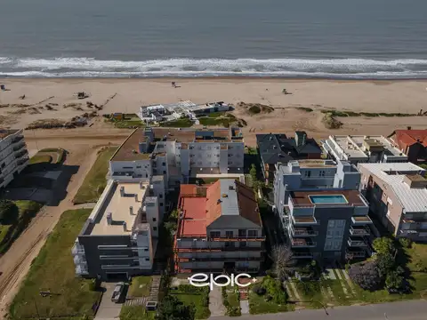 Departamento tres ambientes en venta Pinamar