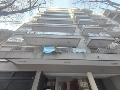 Departamento en Alquiler en Colegiales, $ 700.000