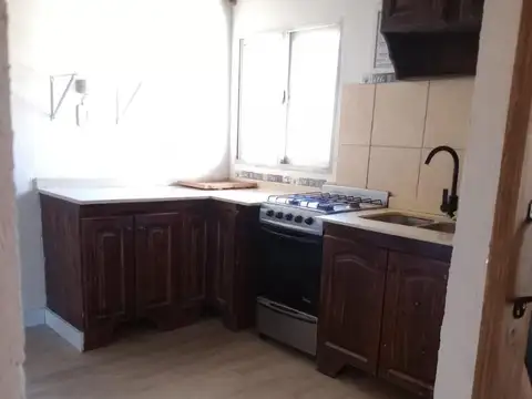 Parana 433 , Piso PB