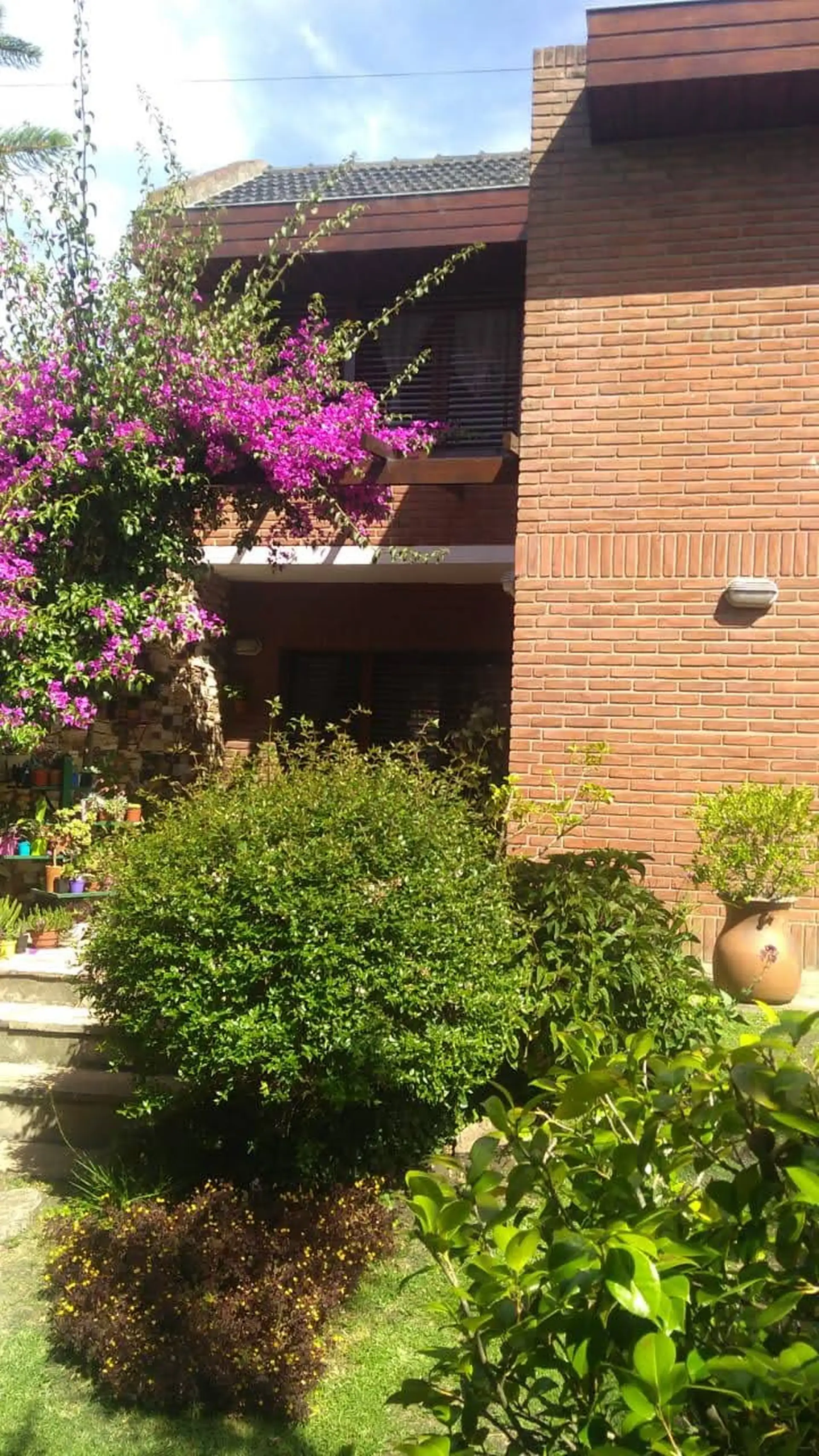 Chalet 3 dorm, 359m² en San Carlos con garaje doble y jardín