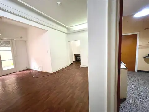 Depto Tipo Casa 4 ambientes con 1 baño