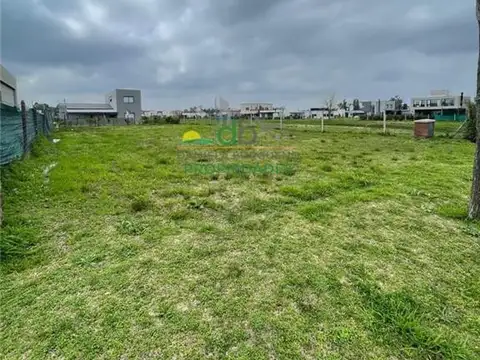 TERRENOS/FRACCIONES/LOTEOS - TERRENOS - DERQUI, GRAN BS. AS. NOROESTE