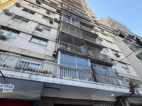 DEPARTAMENTO 4 AMBIENTES EN VENTA EN FLORES- A METROS DE PLAZA MISERICORDIA