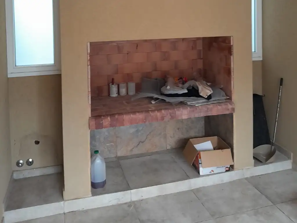 Casa en Las Golondrinas de 3 dormitorios