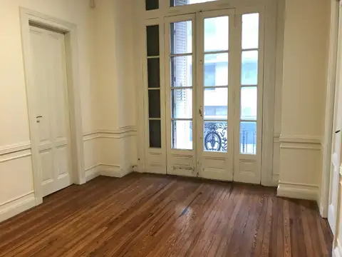 Venta. Oficina. 3 Ambientes. Perón y Rodríguez Peña