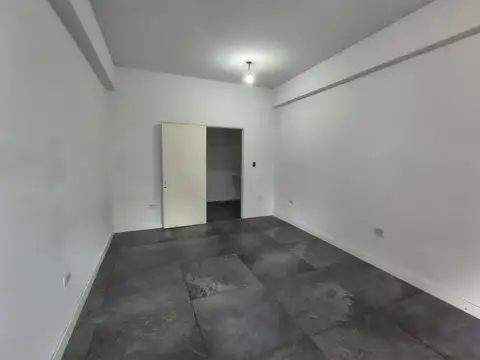 Local en Alquiler en Barracas, $ 650.000