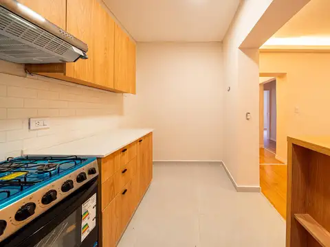 Depto Tipo Casa 4 ambientes con 2 baños