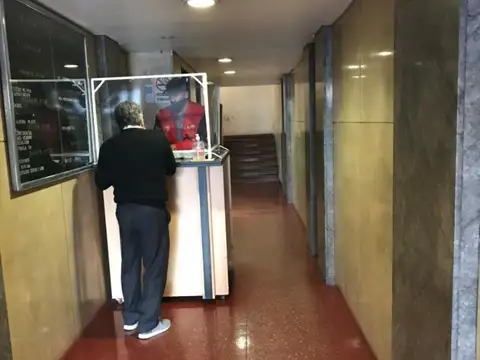 Local en Alquiler en Microcentro, $ 400.000