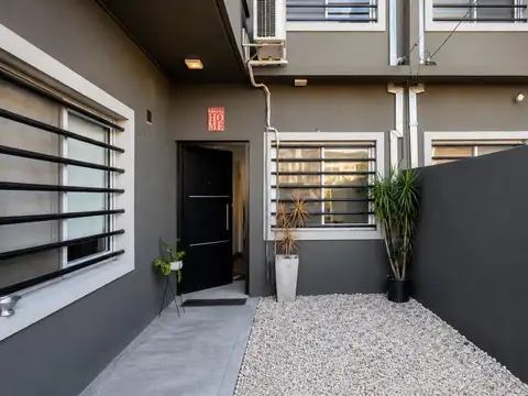 Duplex Apto Credito En Calle Santa Cruz 100
