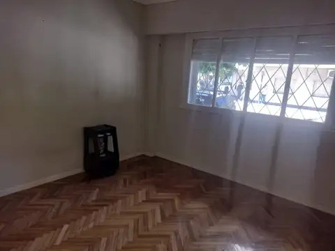 Departamento en Venta en Villa Pueyrredon, USD 101.500