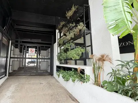 Departamento 4 Amb En Duplex En Av. Cazon 1000, Piso 6