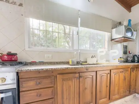 Venta casa 4 ambientes en Barrio Parque Jularó, Exaltacion de la Cruz