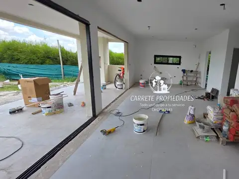 Casa 4 ambientes con 3 baños