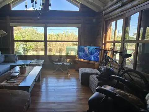CASA EN VENTA LA PLATA - CABAÑA EN VENTA